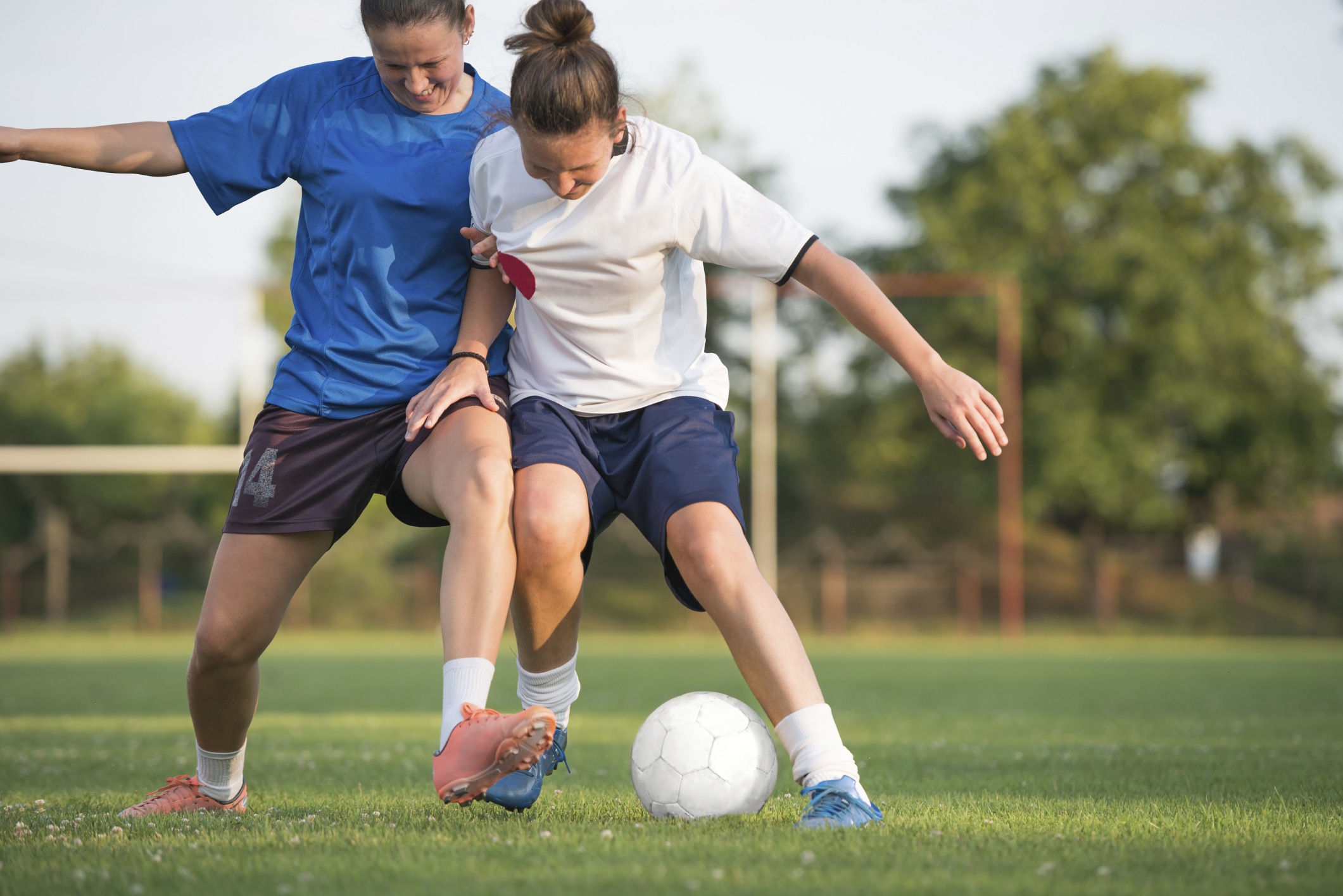 Why are so Many Girls Tearing Their A.C.L.s?